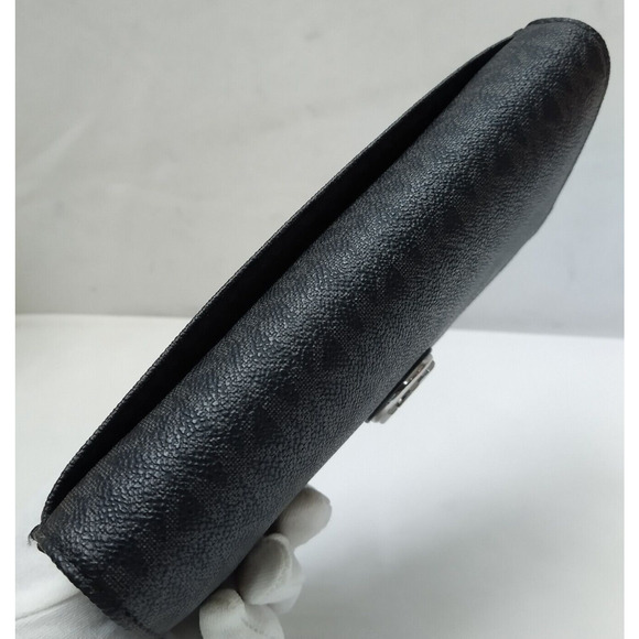 Michael Kors Black Leather MK Printed Round Logo Credit Card Bifold Wallet - Picture 5 of 16